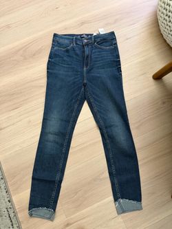 Hollister Skinny Jeans with Raw Hem