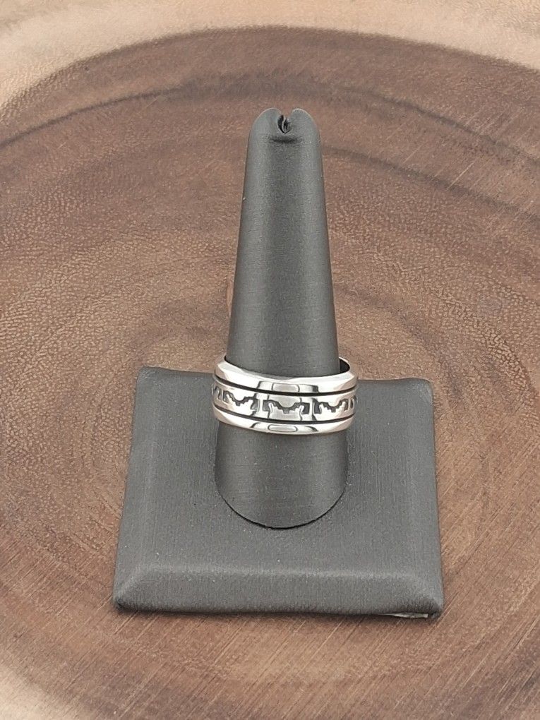 Silver Ring Tribal Rotating Band