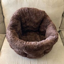 New Best Friends Small Pet Bed