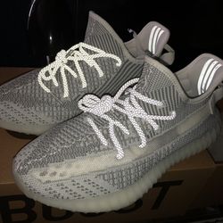 Yeezy Boost 350v2