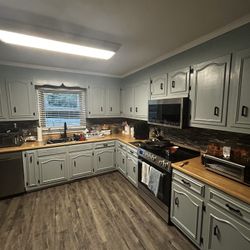 Kitchen Cabinets 