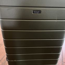 Wrangler 29inc Luggage Cup Holder And Phone Charger