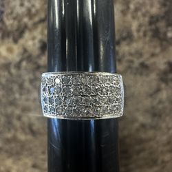 14k Diamond Band Size 7