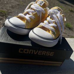 Yellow Converse Size Infant 9