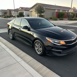2017 KIA Optima