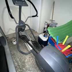 Commercial  elliptical for Sale. Is The Coreless Model  As Well.