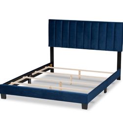 Brand new queen bed frame with a brand new mattress set included $400 < delivery available > Hablo Español