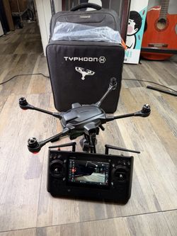 Yuneec typhoon h.