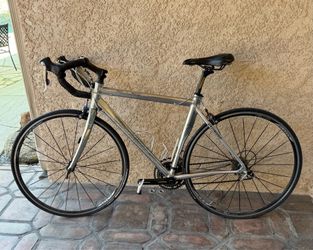 Specialized Allez Elite Road Bike 54cm – Shimano 105 – Carbon Fork