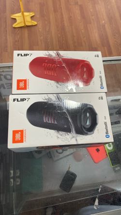 JBL FLIP 7 Brand New Sealed Two Colors To Choose From