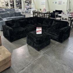 4-Piece Sectional Set LAF Loveseat + RAF Loveseat + Corner Wedge + Cocktail Ottoman  Color: Black 💢seccional Color Negro Nuevo En Caja