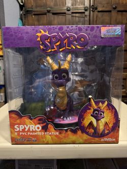 Spyro Statue