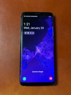 Galaxy S10e 128GB STORAGE  VERIZON. With no restrictions