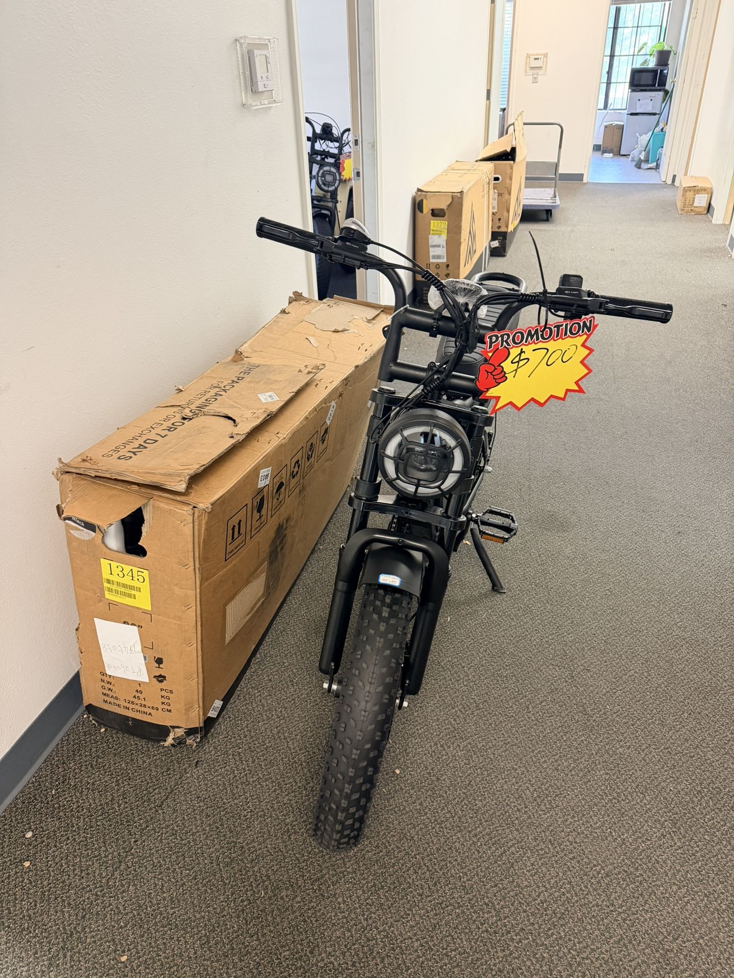 π₯ Limited Deal β Only 2 Available! TST R002 20β Full Suspension Moped-Style Electric Bike Original Price: $799 Special Price: $700
