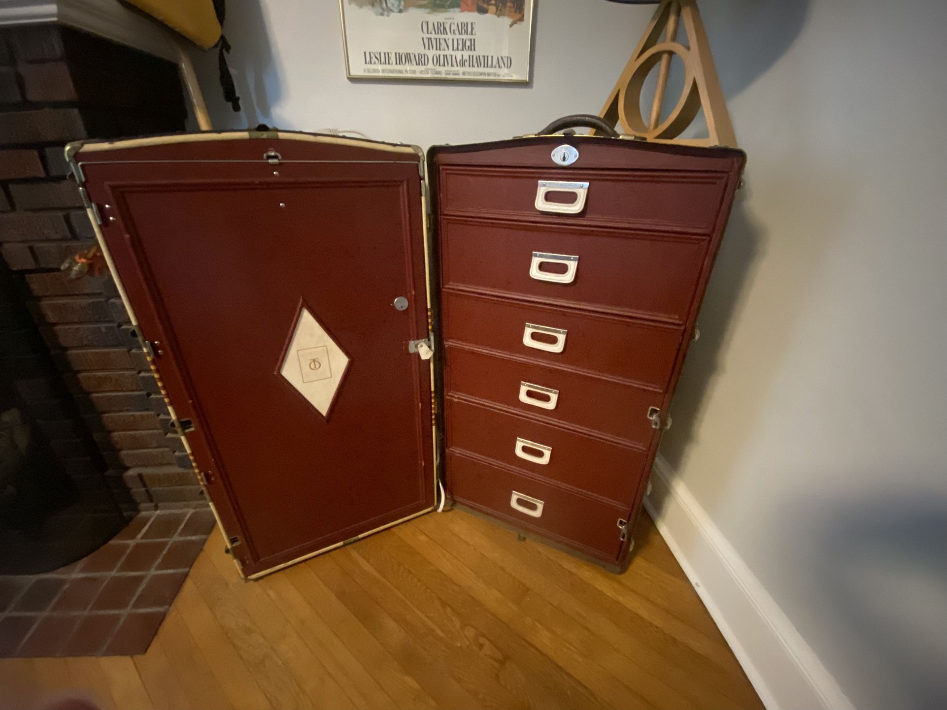 Steamer Trunk Oshkosh 