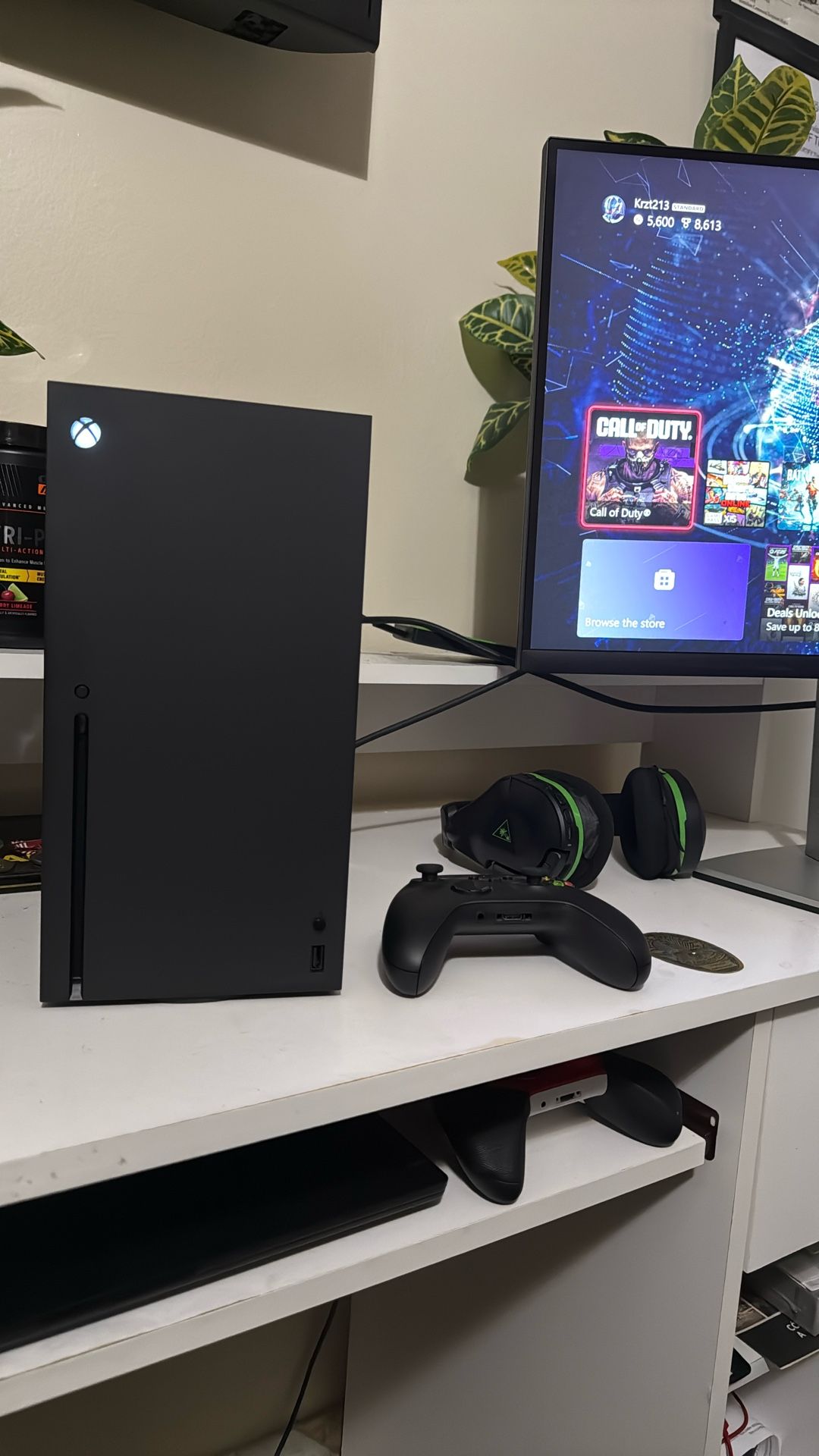 Xbox Series X *Disc Console And Monitor Dell