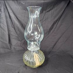 Vintage  Clear Glass Ribbed Bowl Oil Lamp