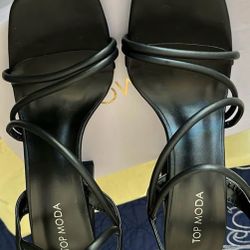 Black Heels Size 9 $25