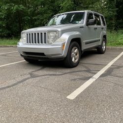 2010 Jeep Liberty Sport 