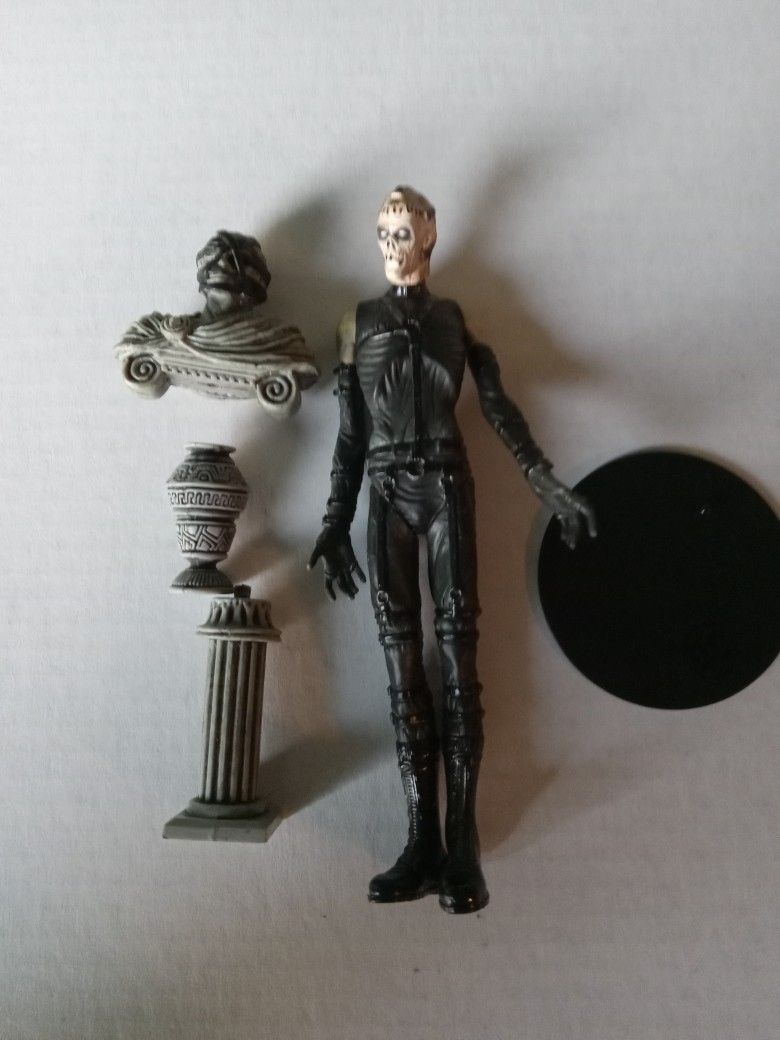 1999 Metal Gear Solid Psycho Mantis Figure