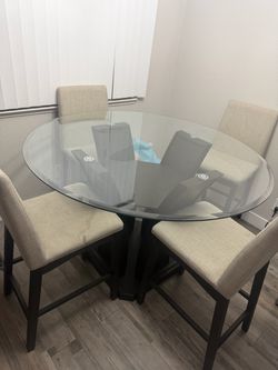 Dinning table