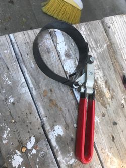 Oil filter wrench made in the US