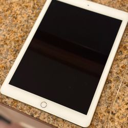 iPad Gen 5 128gb TikTok