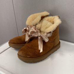 bow ugg boots