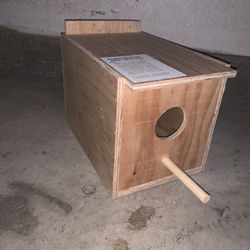 Lovebird nest box 