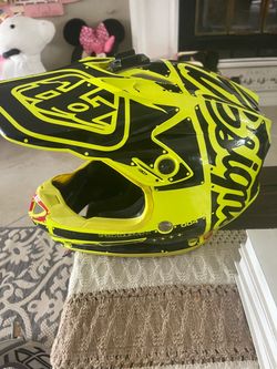 Troy Lee Motorcycle Helmet