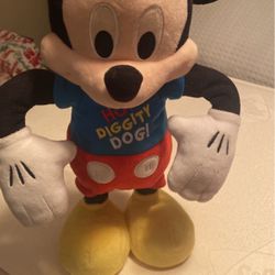 Mike O Elmo $10.00 Cada Uno  Mike Baila Y Elmo  Cosquillas 