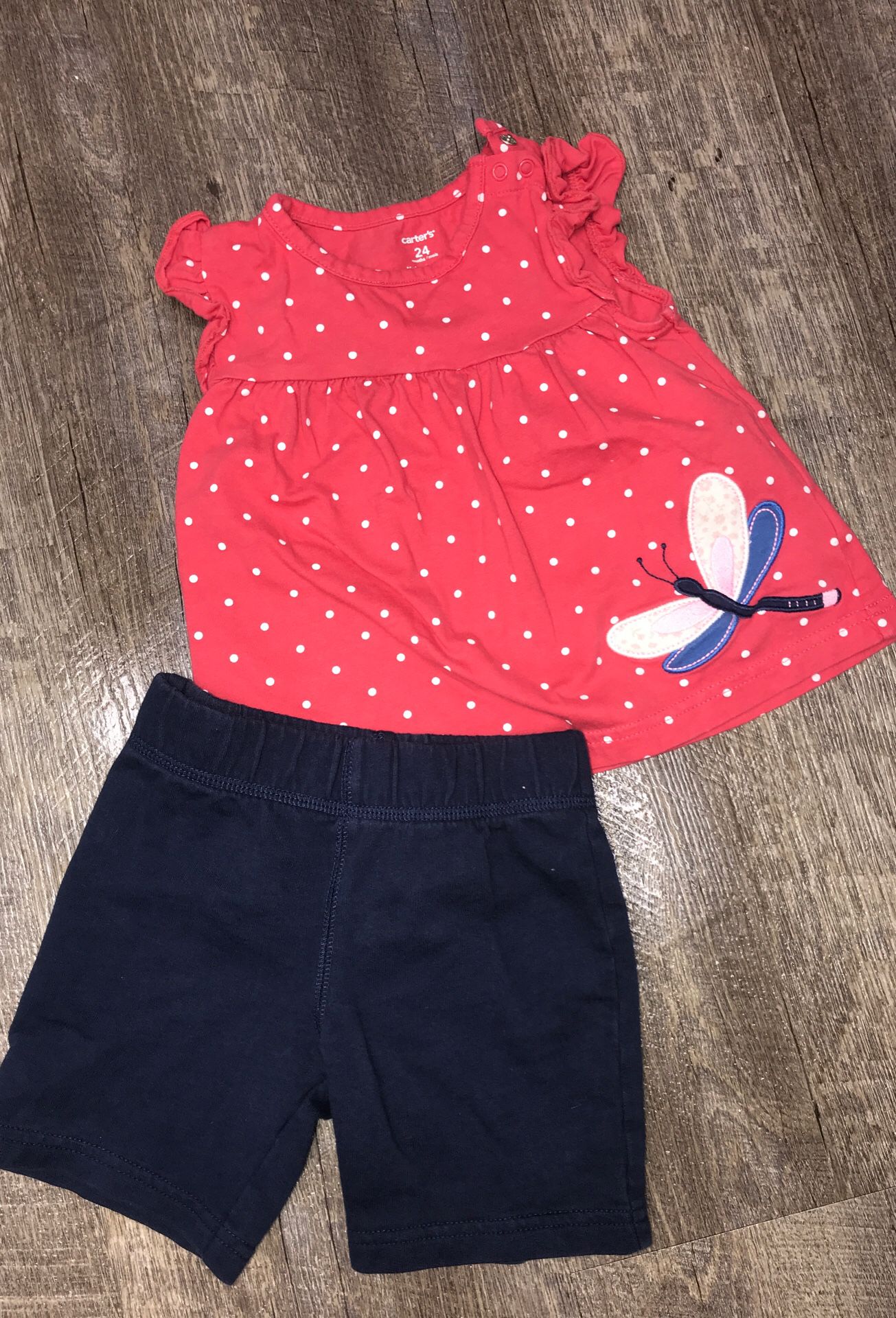 24 month Carters set