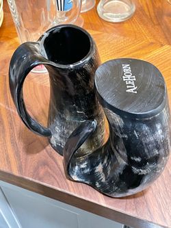 Horn cups