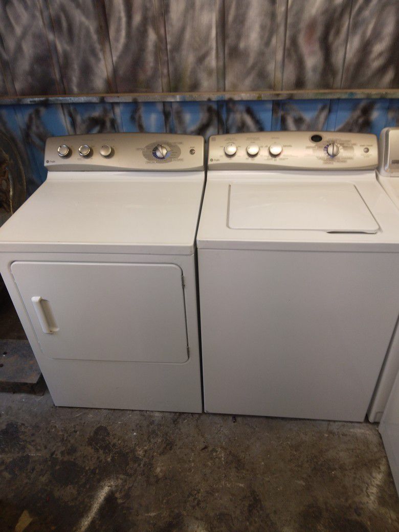 GE Profile Heavy Duty Super Capacity Plus Matching Washer And Dryer