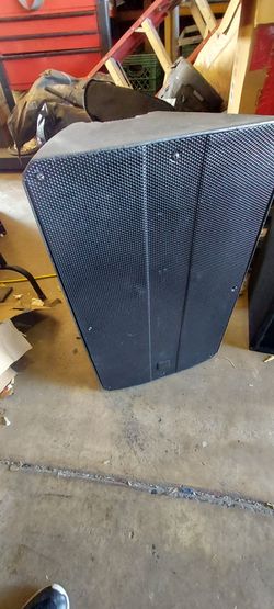 2 Melo' 15" Powered Speakers 
