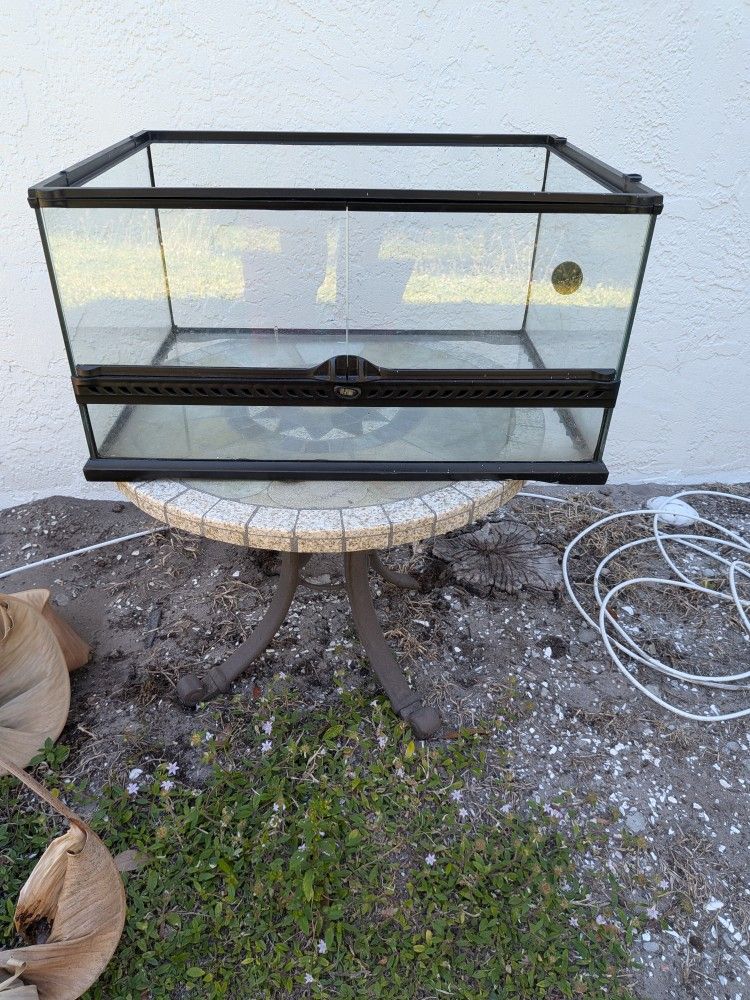 Zoo Med Aquarium 30 Gallon 