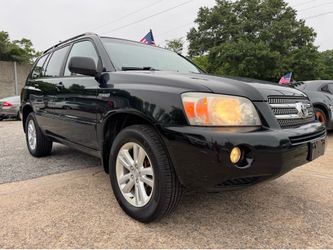 🔥 2006 TOYOTA HIGHLANDER LIMITED HYBRID – $6800 Looking for a reliable, fuel-efficient 7-passenger SUV? This AWD Toyota Highlander Hybrid is loaded w