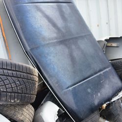 Hood de una GMC  sierra 1997