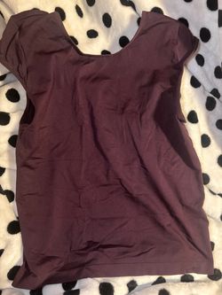 aritzia- medium plum colored top