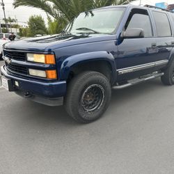 2000 Chevrolet Tahoe