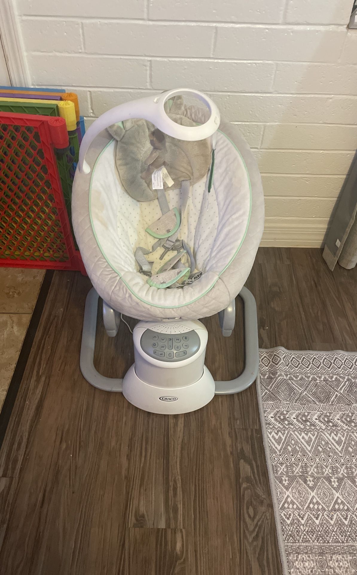 Graco Baby Swing For Sale