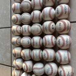 Big Lot Baseballs Major And Minor League Mix Great Shape