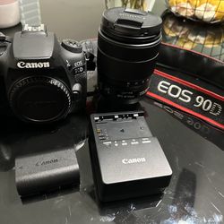 Canon EOS 90D DSLR with EF-S 18-135mm Lens
