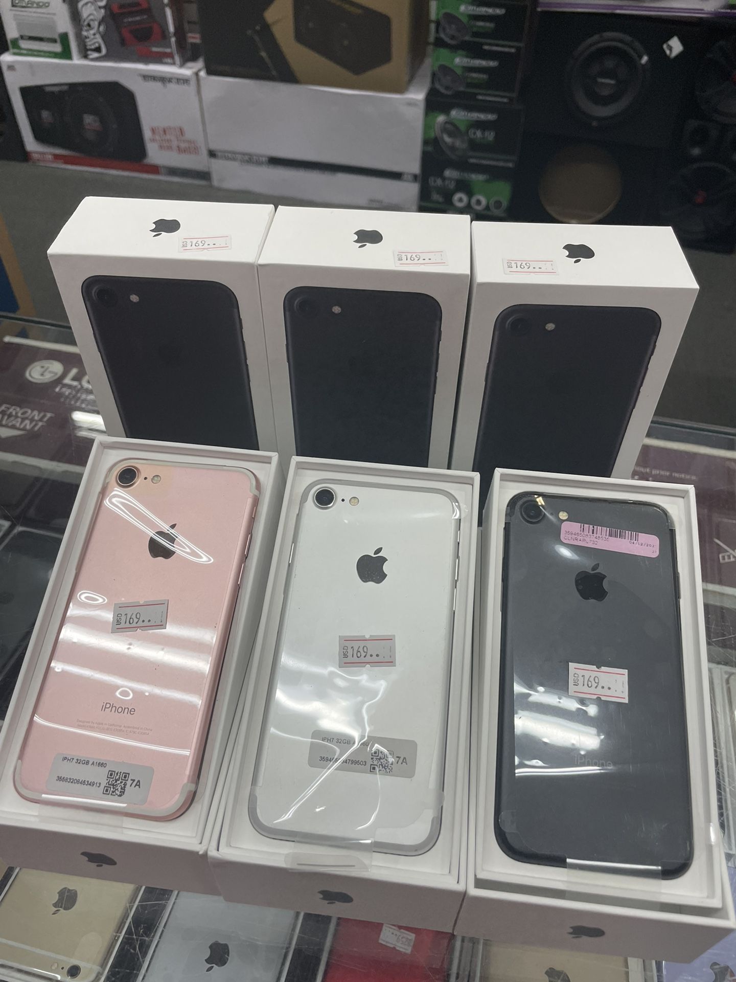 Factory Unlocked iPhones 7 $169