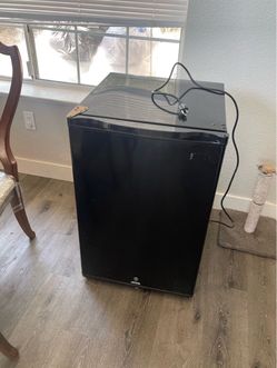 Working Mini Fridge