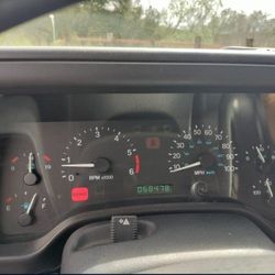 Jeep Wrangler TJ With Roof Rack Tires