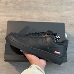 Nike X Supreme Air Force One “Black” 