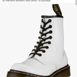 Dr. Martens Women 