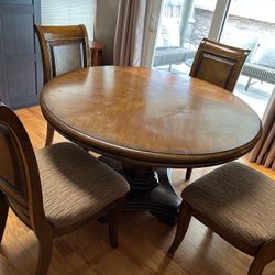 Solid Wood Kitchen Dining Table Round with Chairs