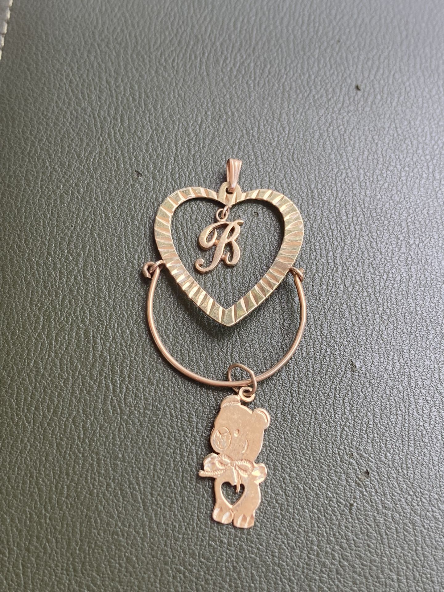 14 K Pendant